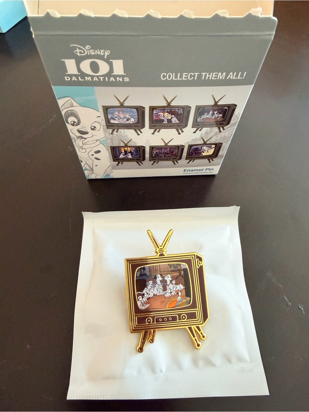 Disney 101 Dalmatians TV-Shaped Enamel Pin